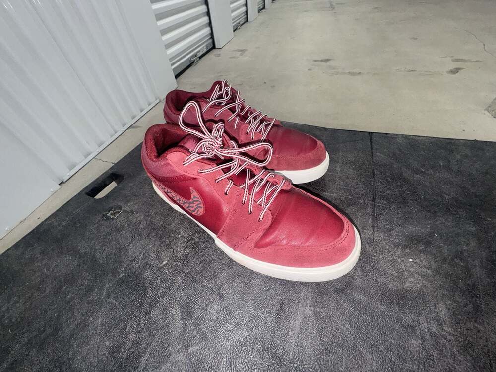 Air Jordan V.1 Retro Team Red 481177-601 Sneakers